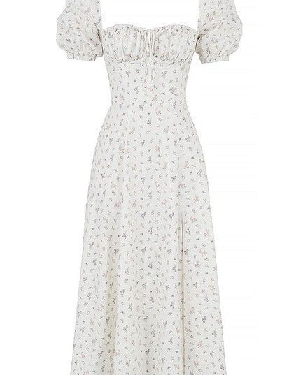 Middelgrote zomerjurk met bloemen pofmouwen