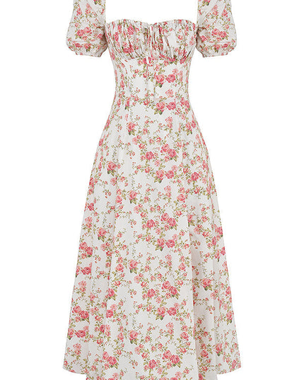 Middelgrote zomerjurk met bloemen pofmouwen