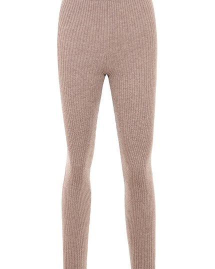 Gebreid zacht vestje met bralette en legging