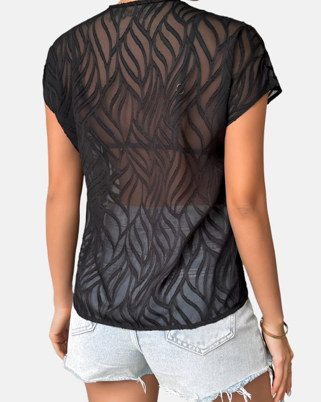 T-shirttop met V-hals, korte mouwen en uitsparing