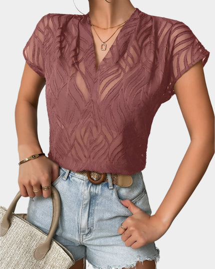 T-shirttop met V-hals, korte mouwen en uitsparing