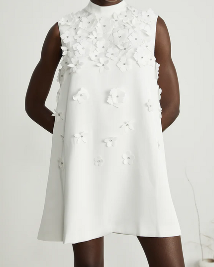Denisa witte minijurk met bloemendetails
