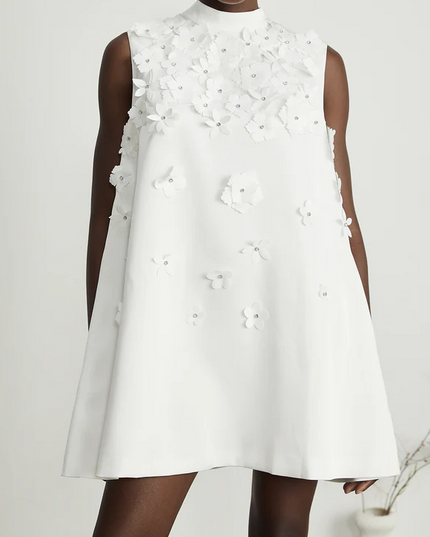 Denisa witte minijurk met bloemendetails
