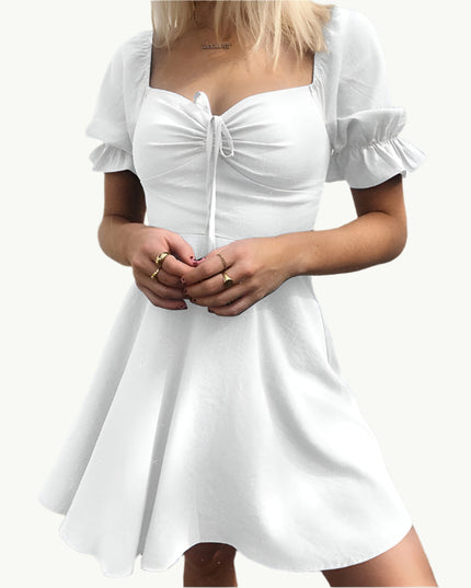 Mini-jurk met V-hals en korte mouwen voor de zomer