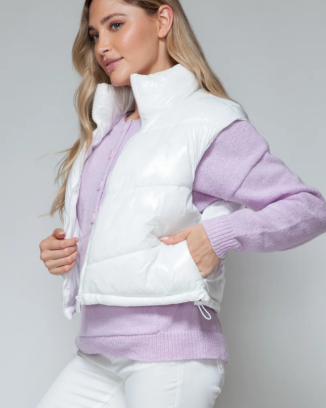 Wit gewatteerd vest met rits