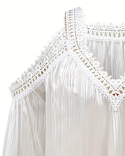 Gedrapeerde blouse met kanten rand