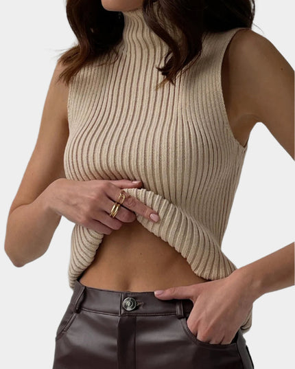 Minimalistisch geribbeld tanktopje met hoge halslijn