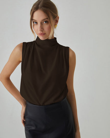 Mouwloze blouse met hoge halslijn