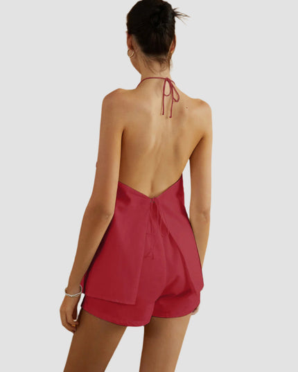 Set van halternektop en backless shorts