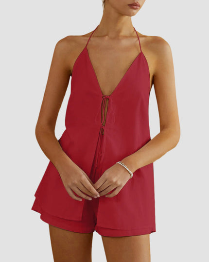 Set van halternektop en backless shorts