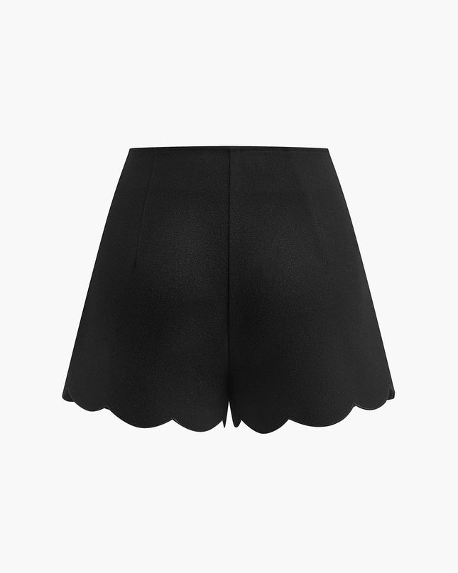 Elegante minishort met knoopjes aan de zijkant