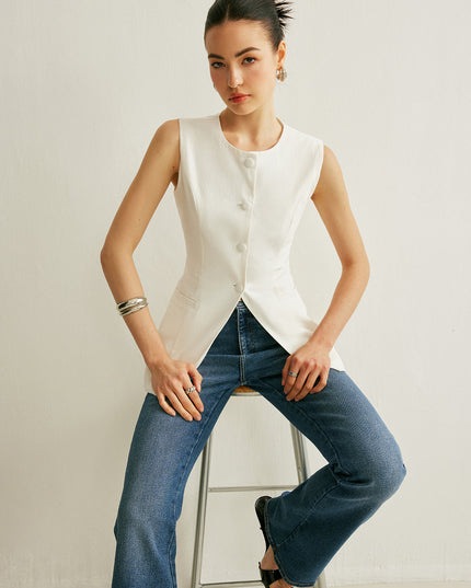 Mouwloos vest met knoopdetail