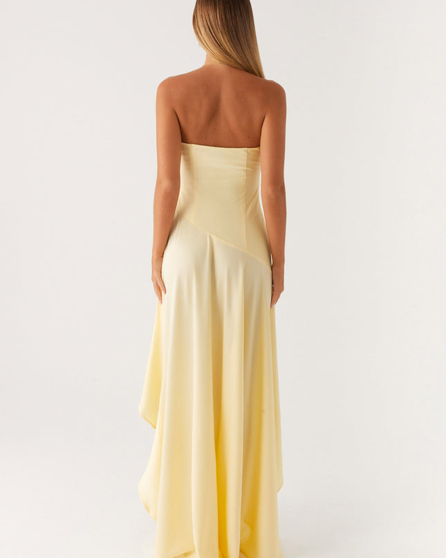 Gele maxi-jurk met onregelmatige snit