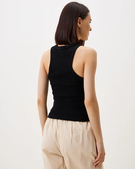 Eenvoudig geribbeld tanktopje