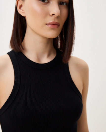 Eenvoudig geribbeld tanktopje