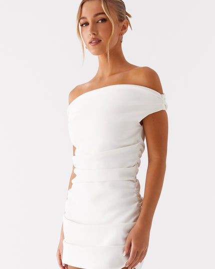 Witte ivoorkleurige Anastasia off-shoulder minijurk