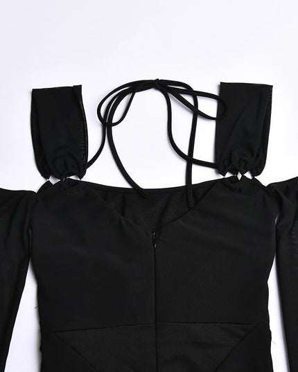 Strakke, rugloze mini-jurk met lange mouwen