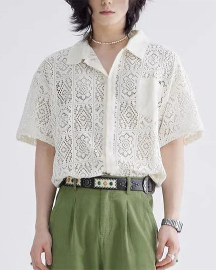 Dun shirt met korte mouwen en manchetten