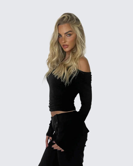 Stijlvolle top met off-shoulder patroon en uitsparing aan de achterkant