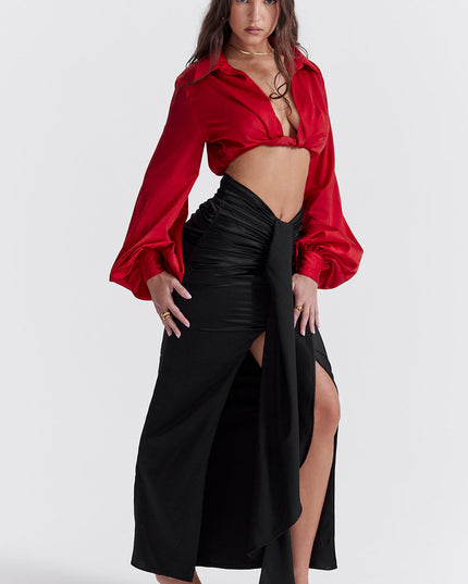 Zijden blouse top met gedrapeerde lange zijden rok