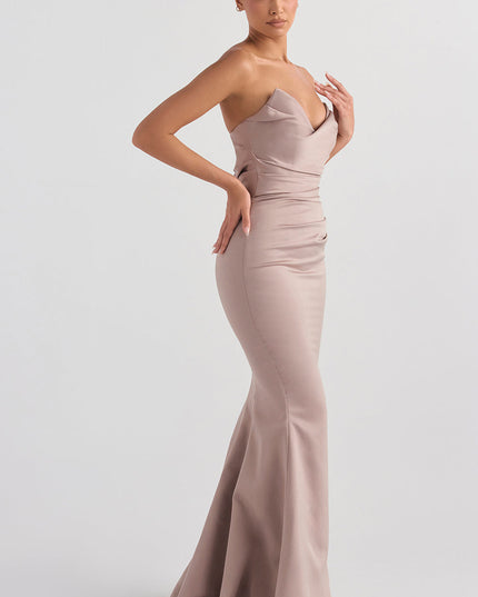 Strapless maxi-jurk van slank satijn