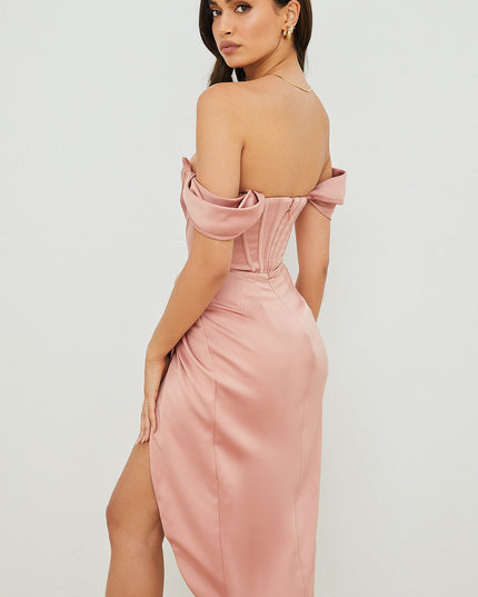 Elegante jurk met satijnen bandjes