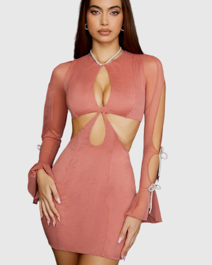 Roze mini-jurk met uitgesneden taille