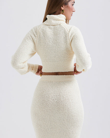Crèmekleurige zachte bouclé gebreide cropped trui met rok