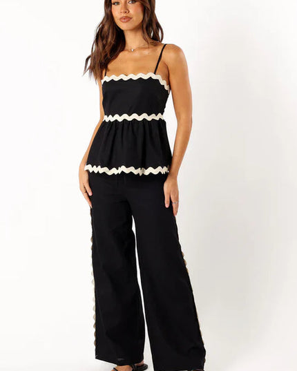 Top met ruches en wijde broek