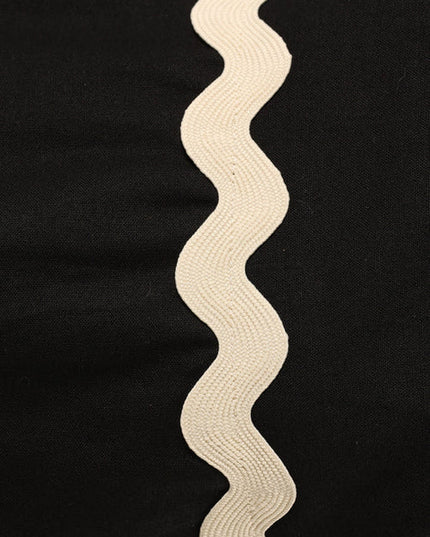 Top met ruches en wijde broek