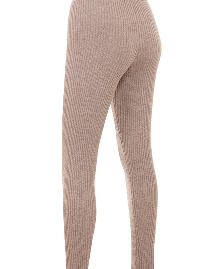 Gebreid zacht vestje met bralette en legging