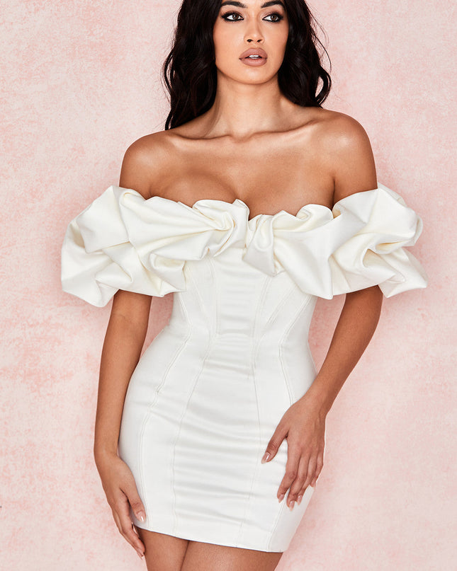 Strapless jurk met ruches aan de voorkant