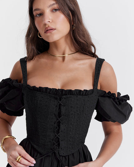 Zwarte midi-zomerjurk met pofmouwen